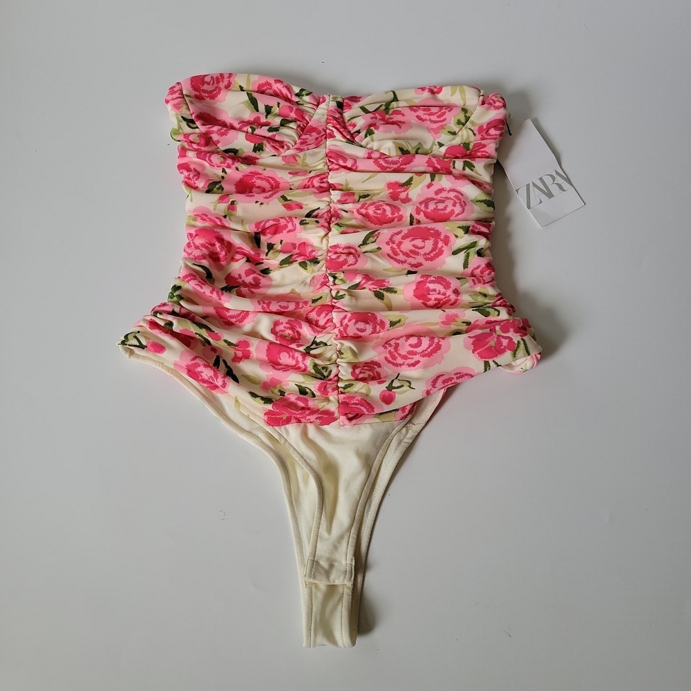 Zara Strapless Ruched Bodysuit Medium Pink Floral Barbiecore Coquette Feminine
